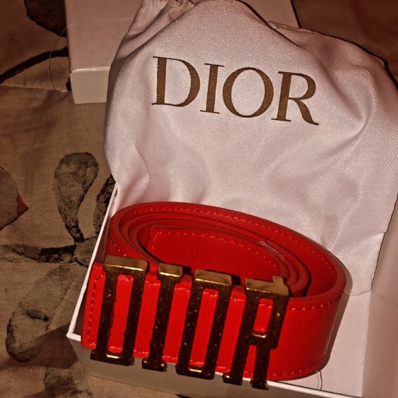 Dior belt brand new never worn didn’t come wit any tags and no creases - Picture 1 of 1